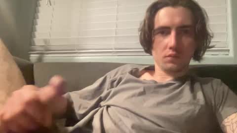 Snapshot of tlayne410 chatting on February 14, 2025, 4:37 am tlayne410 online show from February 14, 2025, 4:37 am