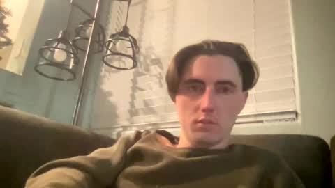 Snapshot of tlayne410 chatting on October 18, 2025, 7:42 am tlayne410 online show from October 18, 2025, 7:42 am