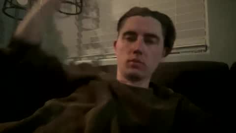 Snapshot of tlayne410 chatting on November 10, 2025, 8:57 am tlayne410 online show from November 10, 2025, 8:57 am