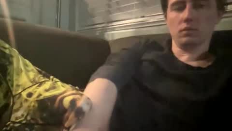 Snapshot of tlayne410 chatting on January 10, 2026, 10:06 am tlayne410 online show from January 10, 2026, 10:06 am