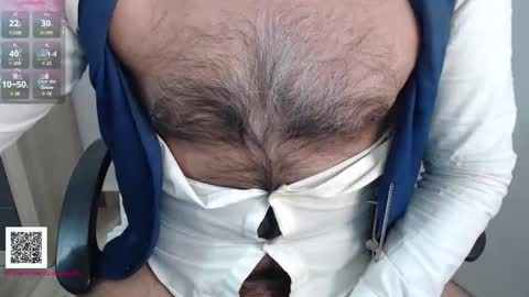 Snapshot of toaster1993 chatting on March 3, 2026, 4:35 pm Leonel online show from March 3, 2026, 4:35 pm