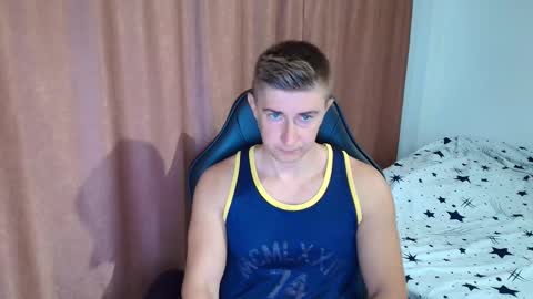 todhorny987 online show from March 23, 2026, 6:50 am