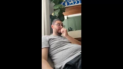 Toidon online show from December 3, 2025, 5:00 pm