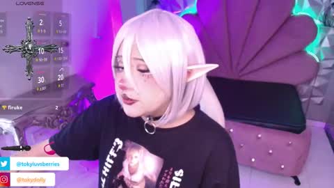 toky         online show from October 13, 2025, 4:18 pm