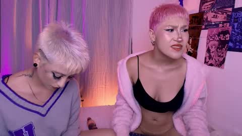  Halsey  Sofii  online show from November 25, 2025, 4:34 am