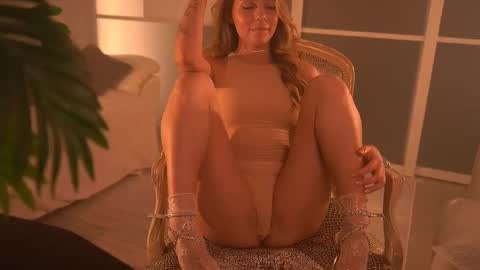 tokyo_n online show from March 9, 2025, 11:14 pm