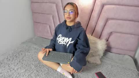 tokyo_royal online show from February 3, 2026, 12:43 pm