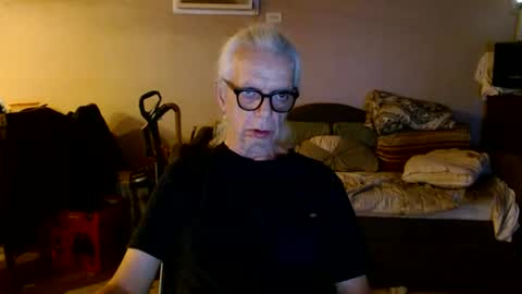 tom112292014 online show from September 14, 2025, 12:59 pm