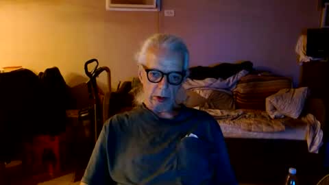 tom112292014 online show from September 30, 2025, 10:31 am