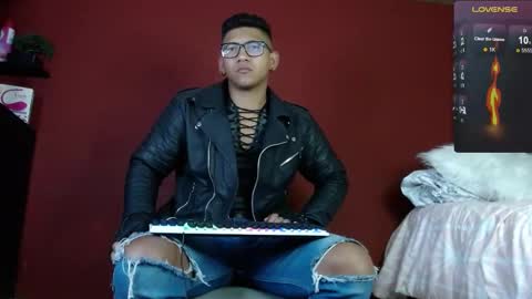 Tom online show from February 22, 2025, 11:13 am