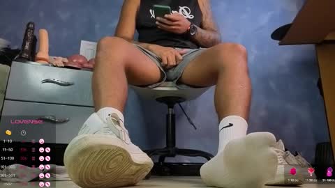 Tom online show from February 5, 2026, 10:14 pm