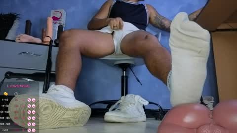 Tom online show from April 11, 2026, 12:48 am