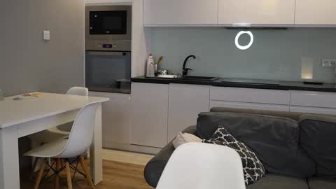 Tom online show from November 20, 2025, 7:19 am