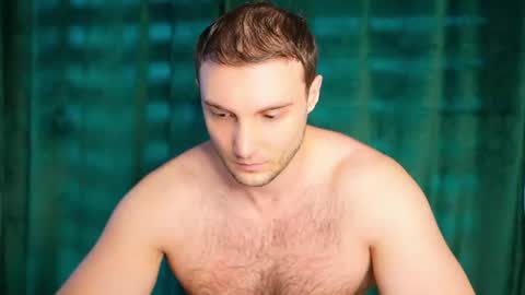 Tom online show from June 17, 2026, 5:54 am
