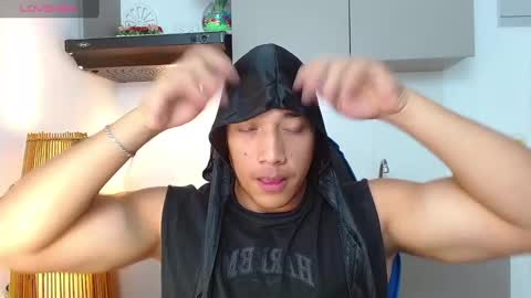 Tom muscle1 online show from February 7, 2025, 3:08 pm