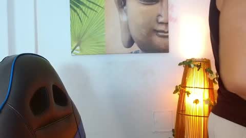 Tom muscle1 online show from February 13, 2025, 12:11 pm