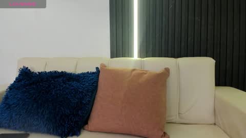 Tom muscle1 online show from October 4, 2025, 11:52 am