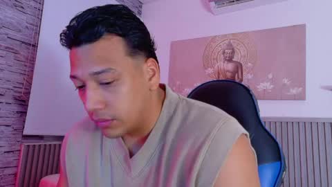 Tom muscle1 online show from April 16, 2026, 11:55 am