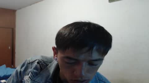 tomas_turbado_ online show from March 21, 2026, 5:23 am