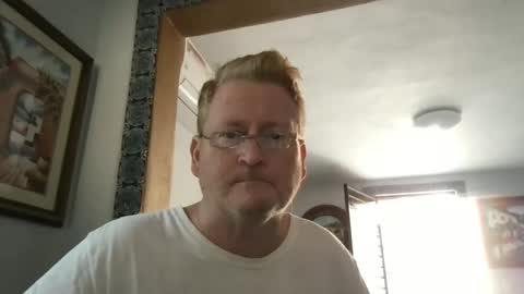 Hola online show from December 4, 2024, 5:55 pm