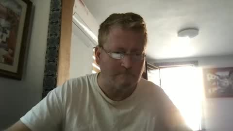 Hola online show from December 6, 2024, 6:06 pm