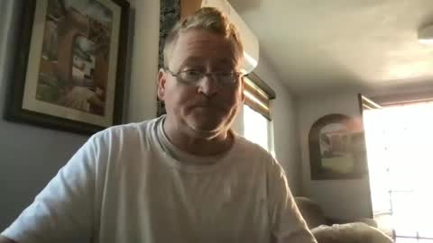 Hola online show from January 2, 2025, 6:34 pm