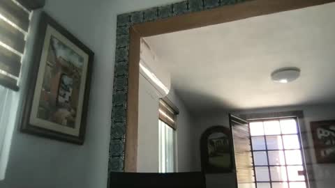 Hola online show from February 13, 2025, 10:11 pm