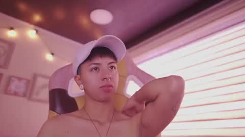 Snapshot of tomboy_tommy chatting on June 20, 2026, 2:31 pm Tommy online show from June 20, 2026, 2:31 pm