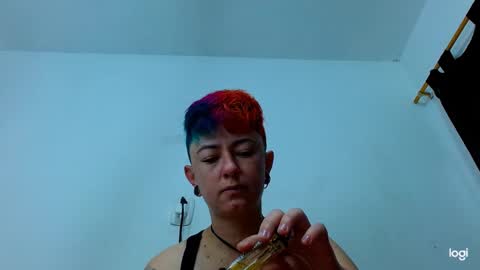 Blue online show from February 5, 2025, 12:38 pm