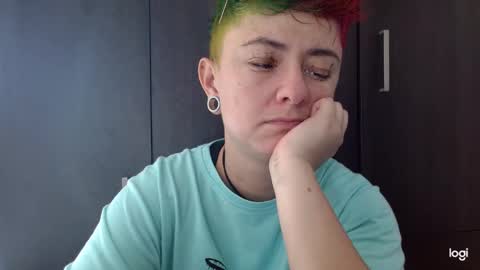 Blue online show from March 8, 2025, 6:47 pm