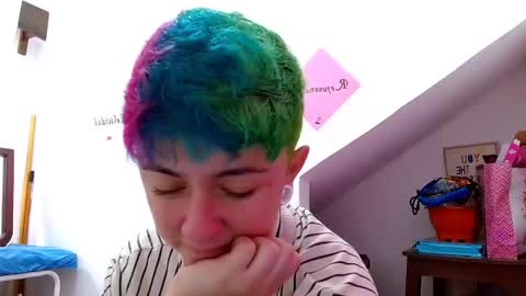 Blue online show from October 26, 2025, 3:07 pm