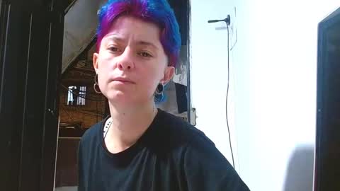 Blue online show from April 6, 2026, 4:10 am