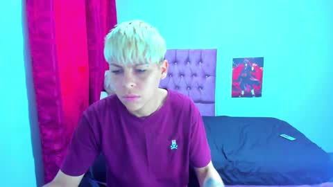 tomboygirl69 online show from February 5, 2025, 2:59 pm