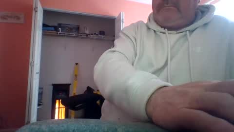 tomcat4848 online show from January 16, 2026, 6:23 pm