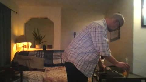 sirmuggsalot online show from February 24, 2026, 5:49 am