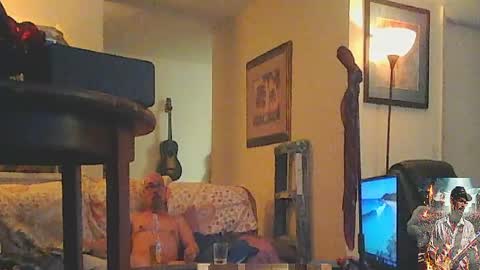 Snapshot of tomcatsawyer chatting on May 17, 2026, 6:22 am sirmuggsalot online show from May 17, 2026, 6:22 am