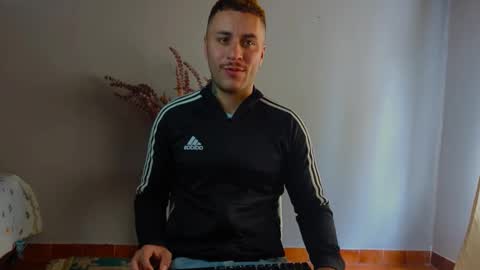 tomDavisXl online show from October 9, 2025, 4:16 pm