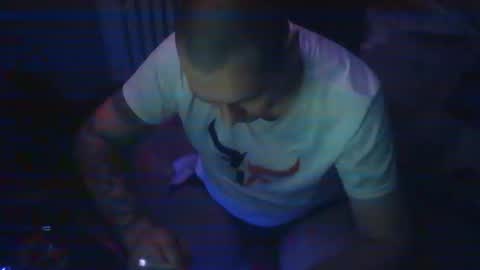 Tomek online show from May 8, 2026, 8:25 pm
