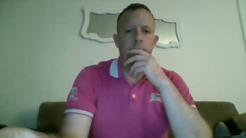Snapshot of tomhubz chatting on January 16, 2026, 10:47 pm tomhubz online show from January 16, 2026, 10:47 pm