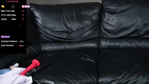 Tomi Michelle online show from February 11, 2025, 11:44 pm