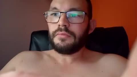 Snapshot of tomlaw1991 chatting on September 14, 2025, 11:20 am tomlaw1991 online show from September 14, 2025, 11:20 am