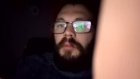 Snapshot of tomlaw1991 chatting on October 21, 2025, 9:37 pm tomlaw1991 online show from October 21, 2025, 9:37 pm