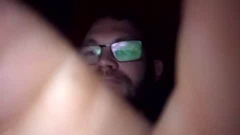 Snapshot of tomlaw1991 chatting on November 4, 2025, 6:29 pm tomlaw1991 online show from November 4, 2025, 6:29 pm