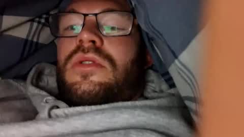 Snapshot of tomlaw1991 chatting on March 23, 2026, 5:11 am tomlaw1991 online show from March 23, 2026, 5:11 am