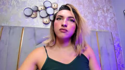   online show from November 27, 2025, 5:48 pm