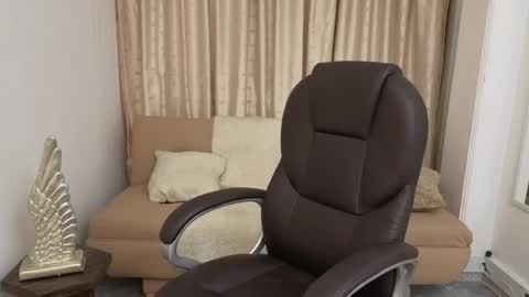 Tomas online show from March 11, 2026, 4:18 am