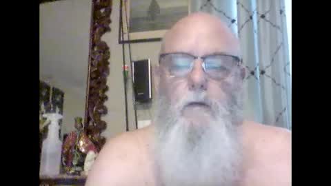 Tommie online show from October 14, 2025, 1:23 pm