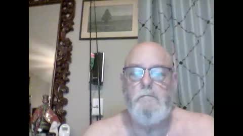 Tommie online show from November 24, 2025, 12:32 am