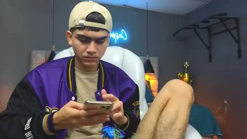 Tommy  online show from February 13, 2025, 6:41 am