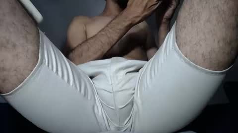   Thomas    online show from January 10, 2025, 8:04 pm